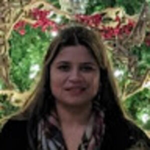 Meet your Posher, Heena